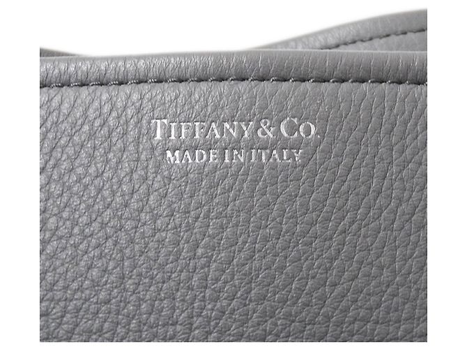 Autre Marque Borsa in pelle grigia Tiffany & Co. - vista 6