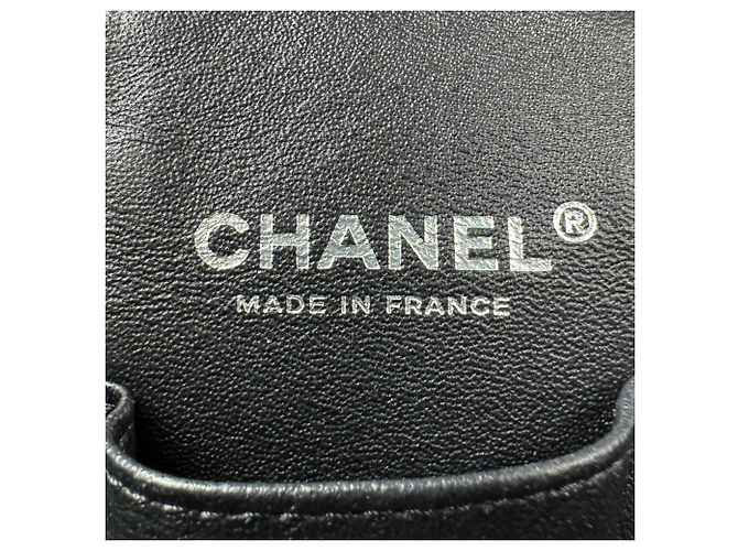 Borsa a tracolla e vanity Chanel in pelle di vitello granulata nera - vista 14