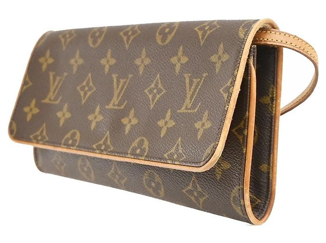 Louis Vuitton Twin Monogram Canvas GM - vista 3