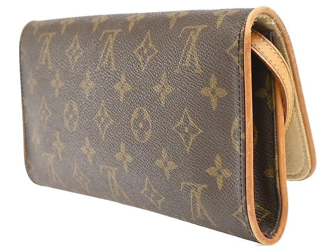 Louis Vuitton Twin Monogram Canvas GM - vista 4