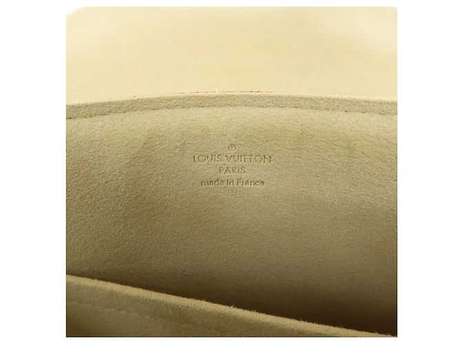 Louis Vuitton Beverly Monogram Canvas MM - vista 6
