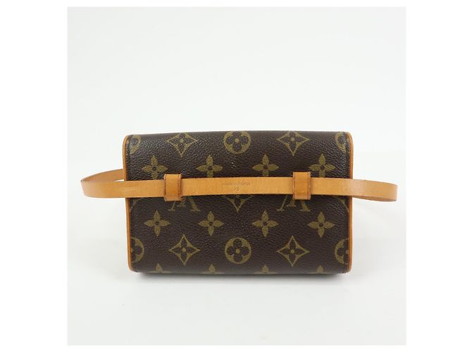 Louis Vuitton Florentine Waist Monogram Canvas Medium - vista 2