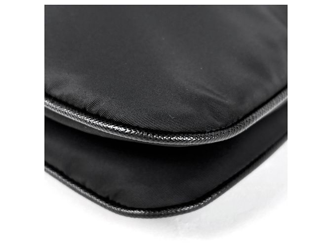 Borsa a tracolla Prada in nylon nero - vista 3