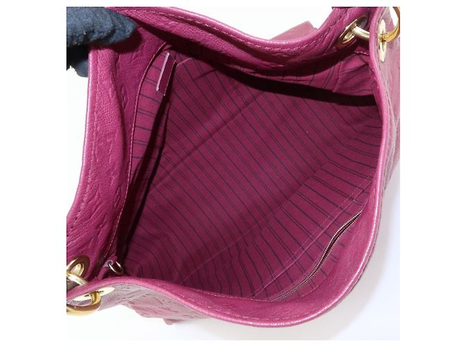 Louis Vuitton Artsy Monogram Empreinte Leather MM - vista 5