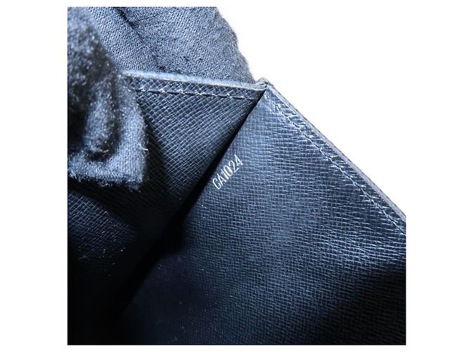 Louis Vuitton Selenga Pochette Pelle Taiga - vista 7