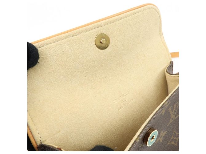 Louis Vuitton Florentine Waist Monogram Canvas Medium - vista 5