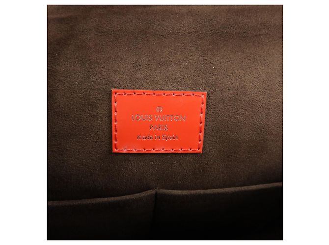 Louis Vuitton Cluny Top Handle Epi Leather BB - vista 6