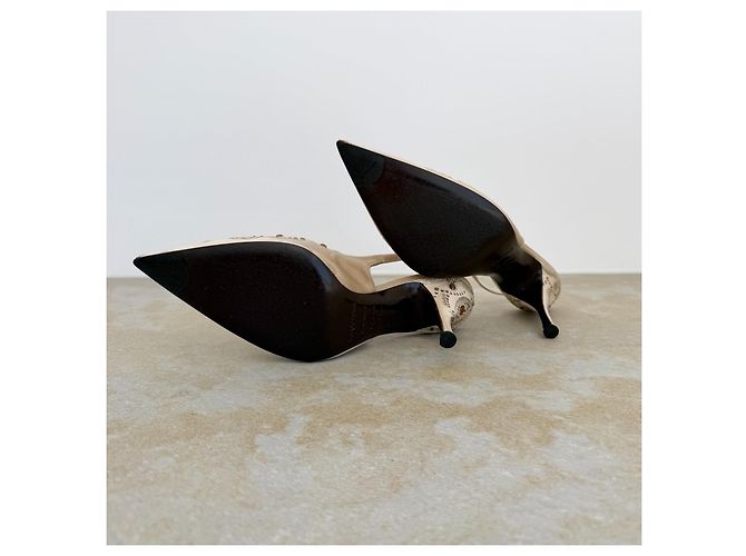 Sergio Rossi Décolleté Slingback in Raso Beige con Cristalli - vista 8