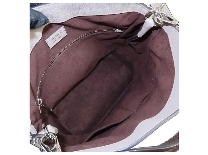 Louis Vuitton Babylone Mahina Leather PM - vista 4