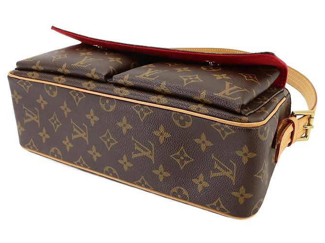 Louis Vuitton Viva Cite MM Monogram Shoulder Handbag - view 4