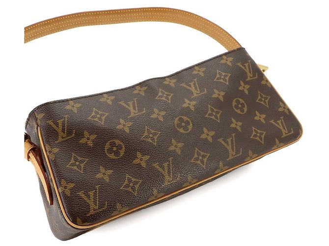 Louis Vuitton Viva Cite MM Monogram Shoulder Handbag - view 9