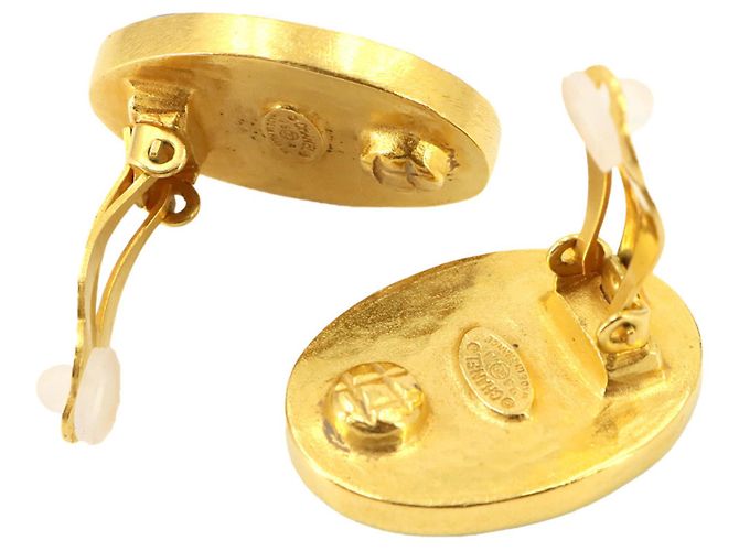 Pendientes de clip Chanel Coco Mark - vista 3