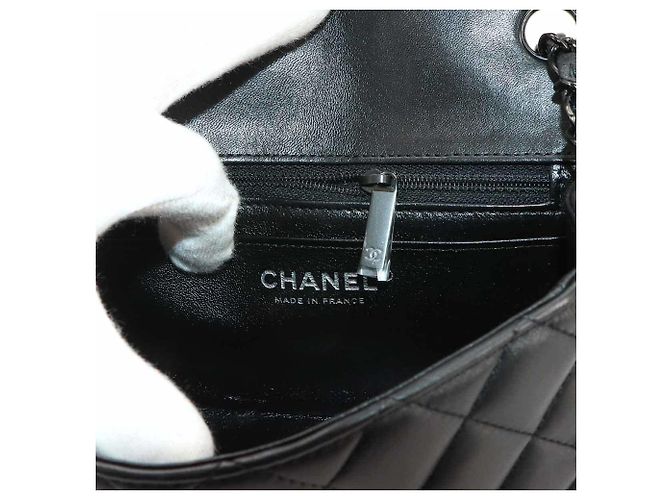 Borsa a tracolla con catena Chanel Mini Matelassé - vista 8