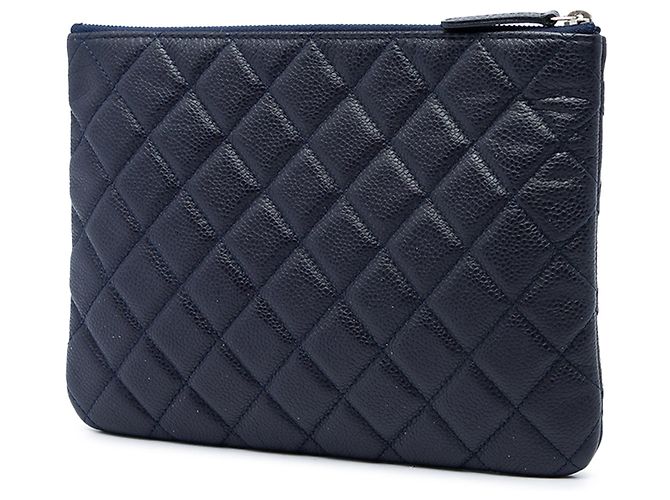 Clutch Chanel Small Quilted Caviar O Case Blu - vista 2
