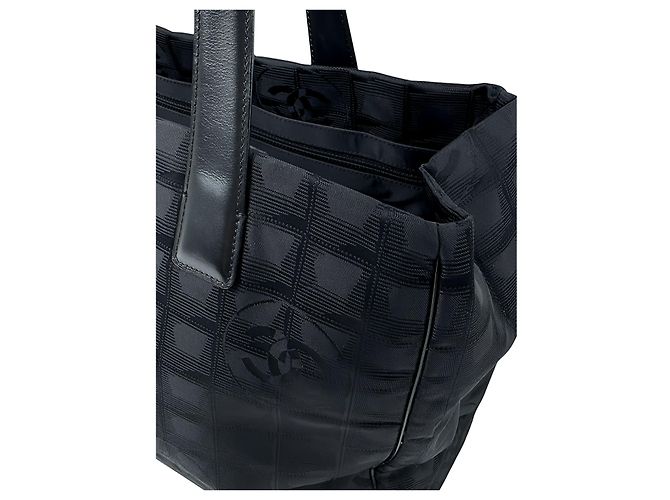 Borsa Tote Chanel New Travel Line in nylon nero - vista 8