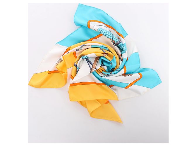 Hermès Carré 90 "Clic Clac" Foulard in Seta Blu x Giallo - vista 13