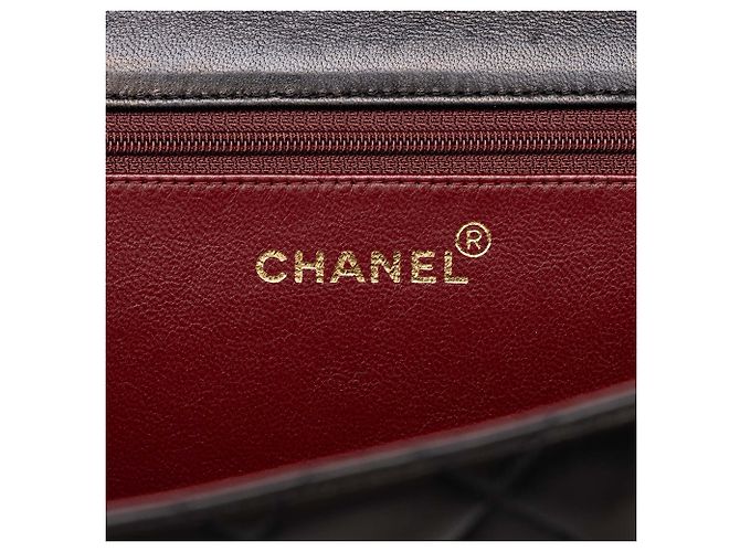 Borsa a tracolla Chanel Medium CC Quilted Lambskin Single Flap Nera - vista 5