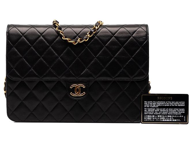 Borsa a tracolla Chanel Medium CC Quilted Lambskin Single Flap Nera - vista 7