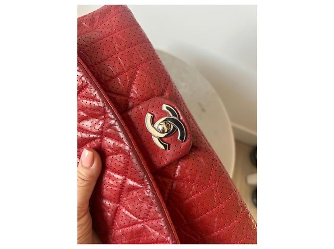 Borsa a patta Chanel in pelle traforata rossa - vista 5