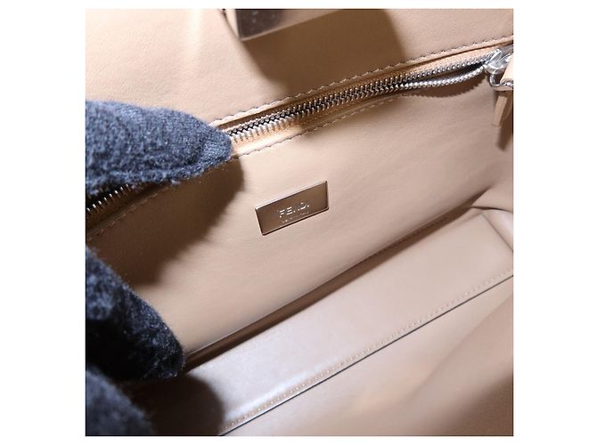 Fendi Peekaboo Essentially Leather - vista 6
