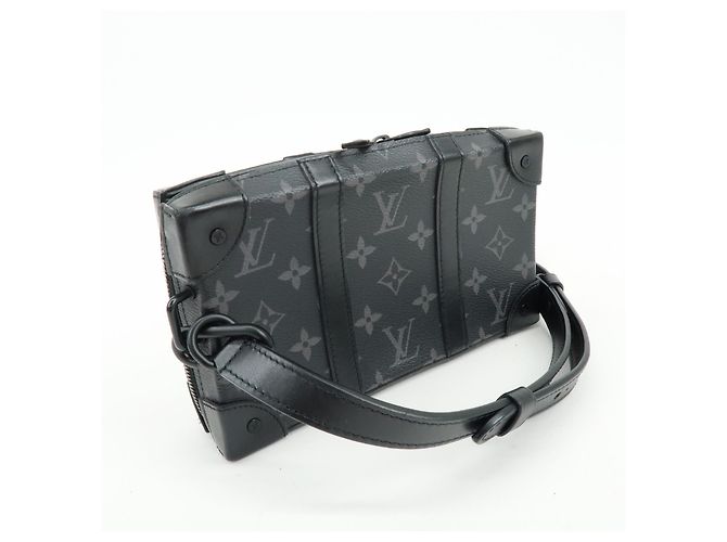 Louis Vuitton Soft Trunk Monogram Eclipse Canvas - vista 4