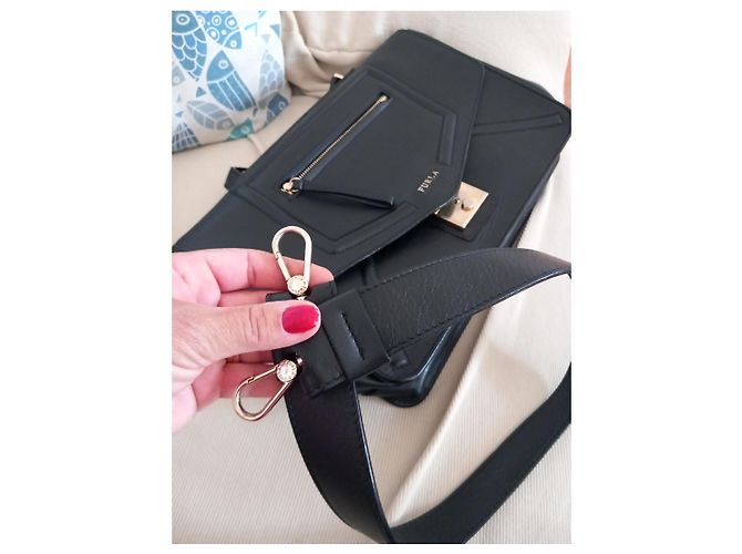 Borsa a tracolla Furla  Alice in pelle nera - vista 10