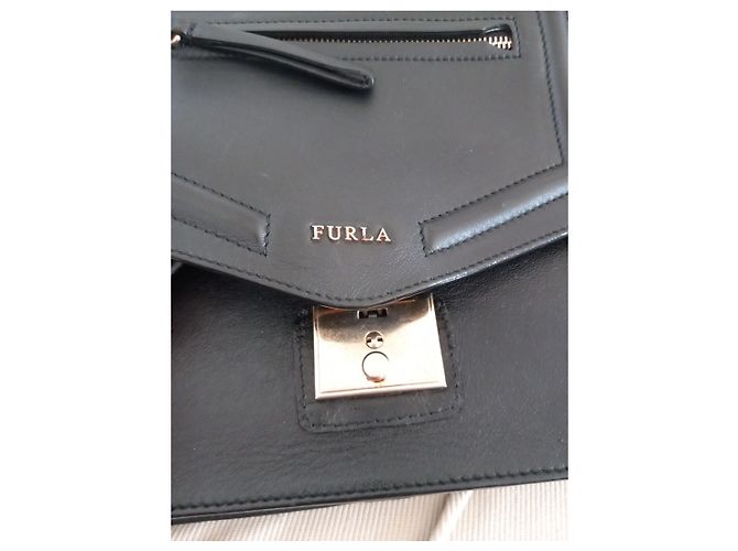 Borsa a tracolla Furla  Alice in pelle nera - vista 13