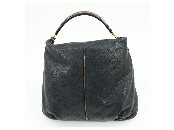 Louis Vuitton Selene Mahina Leather MM - vista 2