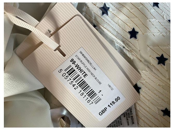 Ted Baker Star Bluse mit Rüschen und hohem Kragen - Ansicht 8
