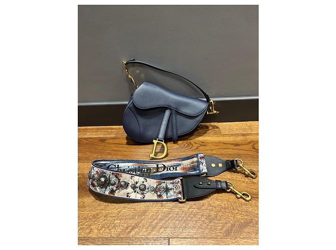 Borsa Saddle Christian Dior in pelle blu navy con tracolla ricamata - vista 13