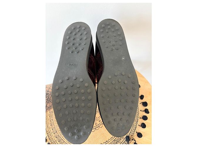 Scarpe brogue in vernice bordeaux TOD'S - vista 4