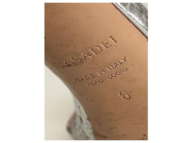 Sandali blade Casadei in pelle argento e oro - vista 2
