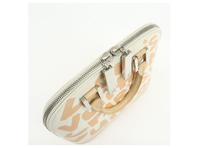 Louis Vuitton Monogram Graffiti Alma MM Borsa a mano in pelle Beige M92180 - vista 16