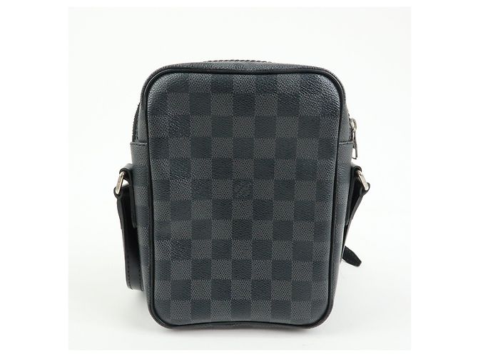 Louis Vuitton Damier Graphite Rem Shoulder Bag Black N41446 - vista 2