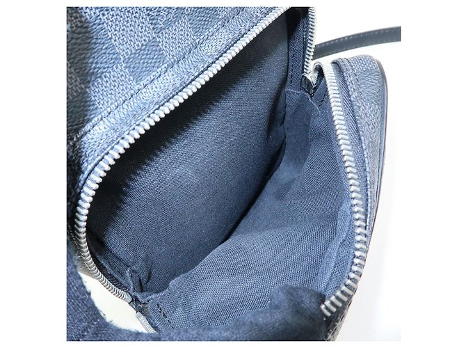 Louis Vuitton Damier Graphite Rem Shoulder Bag Black N41446 - vista 20