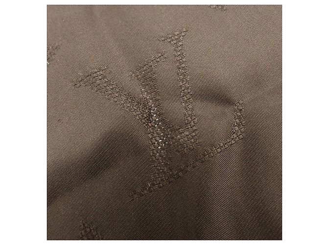 Louis Vuitton Monogram Seidentuch 100% Dunkelbraun 68×68 - Ansicht 9