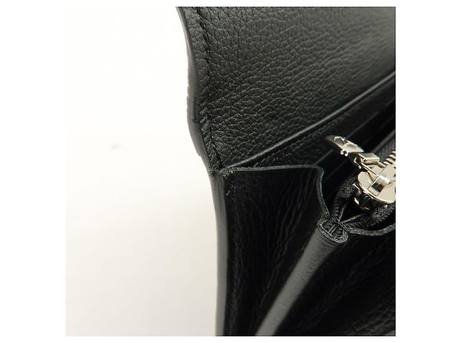 Louis Vuitton Portefeuille Lockme II Calf Skin Long Wallet Noir M62329 - vista 17