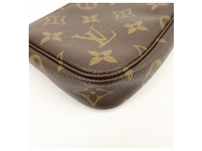 Louis Vuitton Monogram Mini Pochette Accessoires Hand Bag Bown M58009 - vista 12