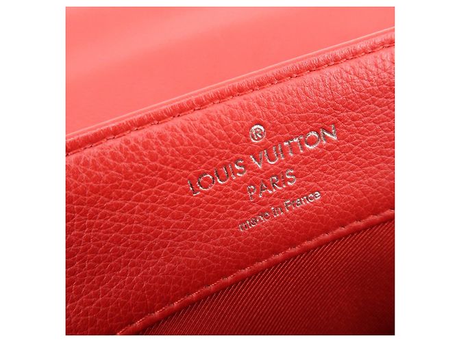 Louis Vuitton Lockme II Borsa a mano e a tracolla 2Way in pelle Rossa M50363 - vista 22
