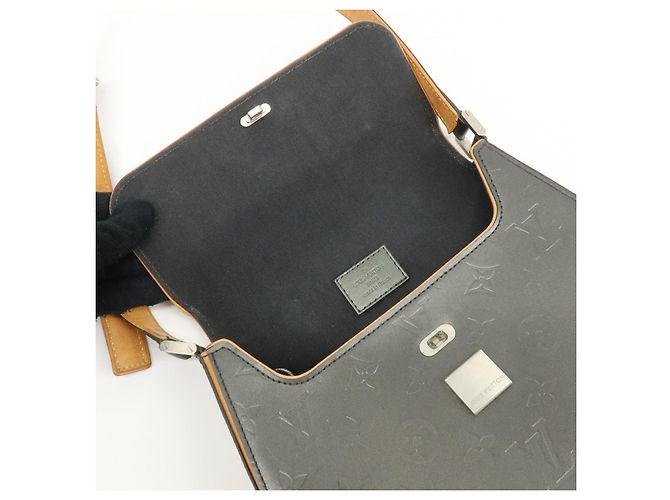 Louis Vuitton Monogram Matt Webster Street Shoulder Bag Noir M55152 - vista 19