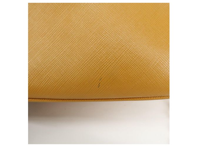 Salvatore Ferragamo Borsa a tracolla e spalla Ferragamo Gancini in pelle con catena Marrone chiaro - vista 15