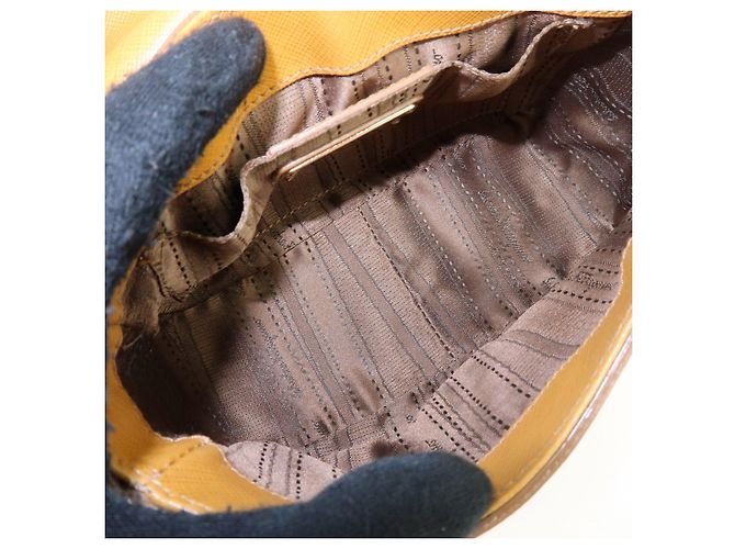 Salvatore Ferragamo Borsa a tracolla e spalla Ferragamo Gancini in pelle con catena Marrone chiaro - vista 21