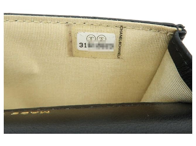 CHANEL Mini Borsa a Spalla con Catena in Pelle d'Agnello Matelassé Nero - vista 12