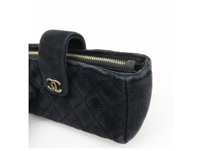 CHANEL Matelasse COCO Mark Beauty Case in camoscio Nero - vista 10