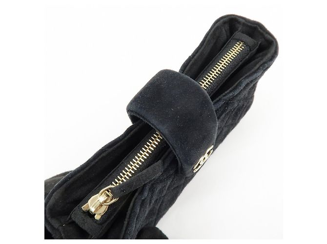 CHANEL Matelasse COCO Mark Beauty Case in camoscio Nero - vista 16