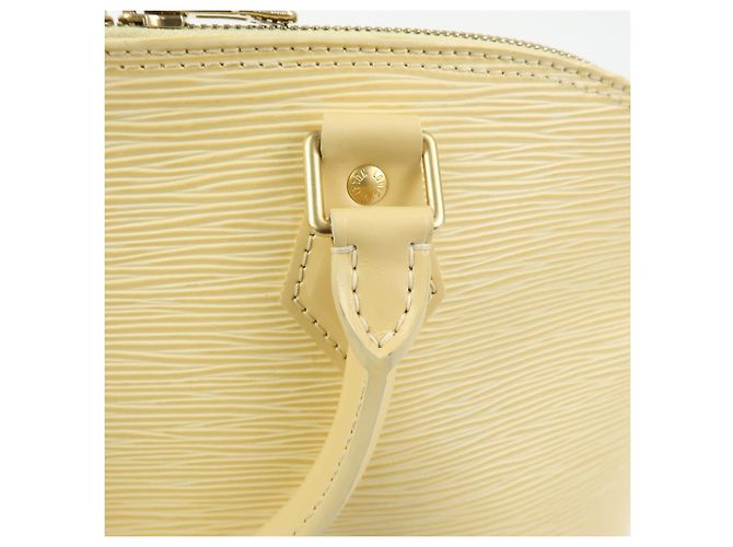 Louis Vuitton Alma Epi Leather Hand Bag Vanilla M5214A - vista 8