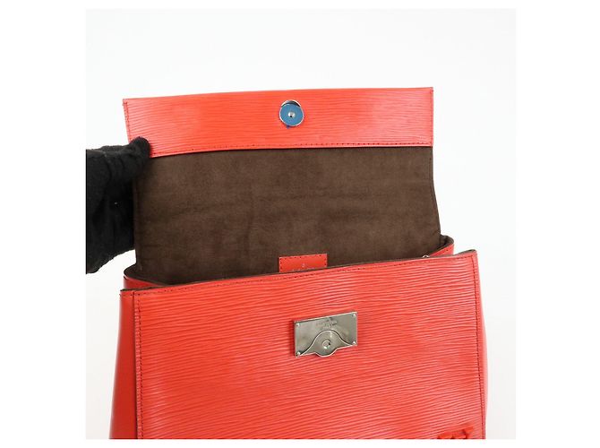 Louis Vuitton Epi Cluny BB Borsa a Mano Borsa a Spalla Coquelicot M41337 - vista 19