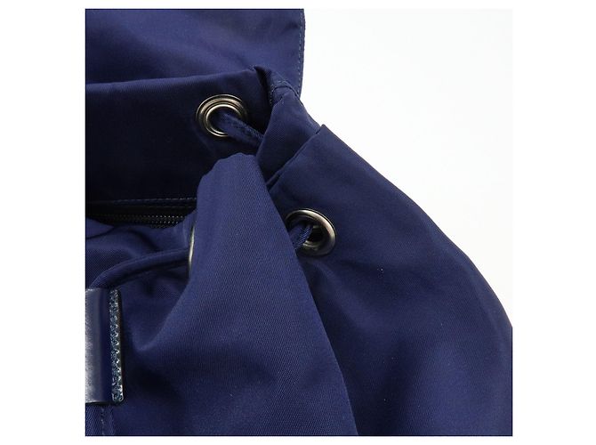 Zaino PRADA in nylon e pelle con logo Triangle Navy B4650F - vista 17