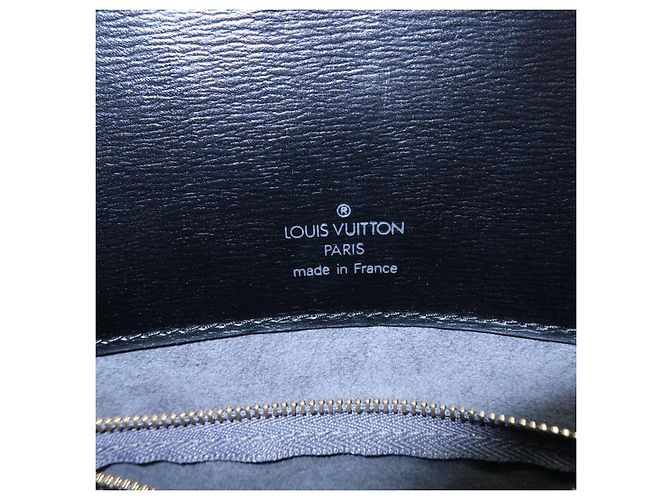 Borsa a spalla e borsa a mano Louis Vuitton Epi Buci Noir M52202 - vista 22