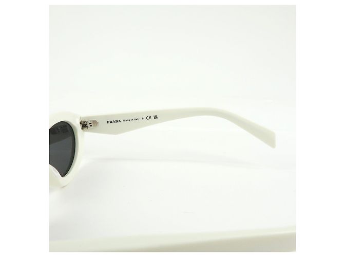 Gafas de sol de plástico PRADA Logo 55□16 White SPR 26Z - vista 8